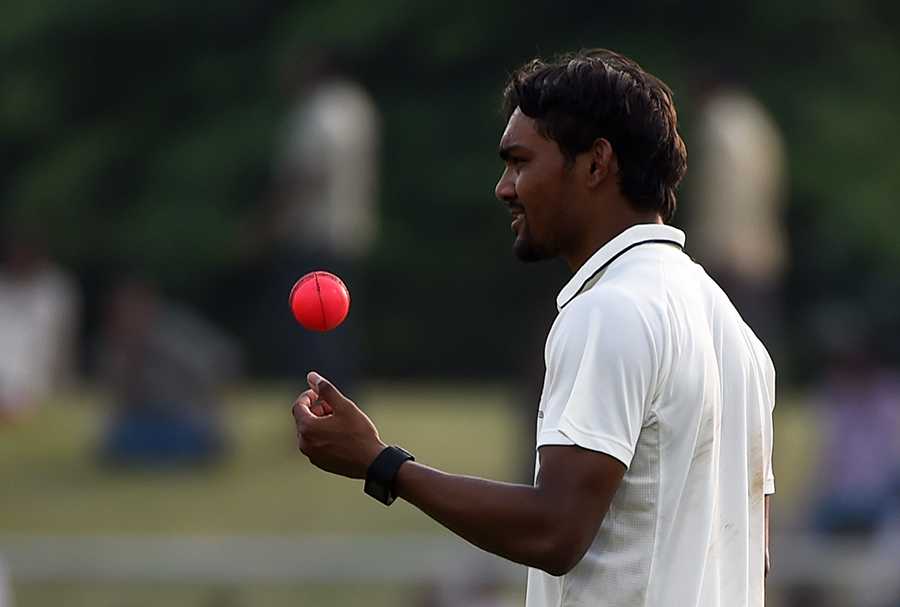 ದುಲೀಪ್ ಟ್ರೋಫಿ: ಹಗಲು-ರಾತ್ರಿ ಪಂದ್ಯದಲ್ಲಿ ಮೊದಲ ಬಾರಿ ಪಿಂಕ್ ಚೆಂಡು ಬಳಕೆ